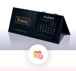 Calendario negro, con acabados mates y tinta dorada