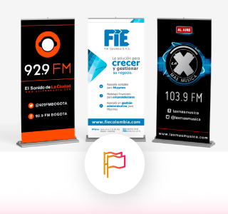 Tres RollUps de muestra con base en aluminio